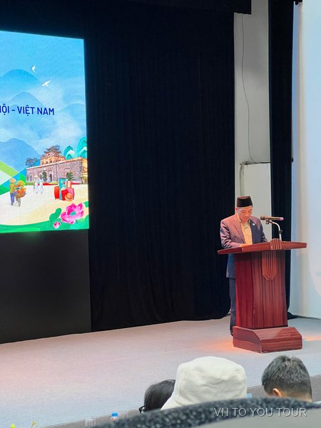 Halal Tourism Industry Presentations and Insights